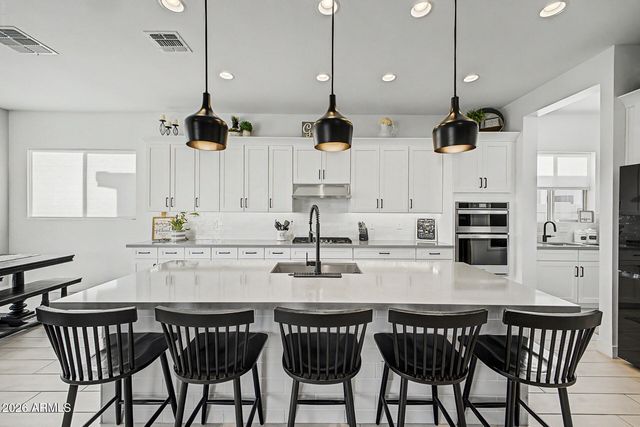 9527 E SOLINA Avenue, Mesa, AZ 85212