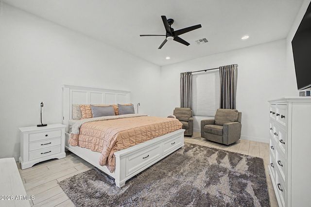 9527 E SOLINA Avenue, Mesa, AZ 85212