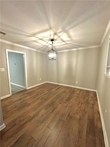 346 Carpenter Drive 4, Atlanta, GA 30328