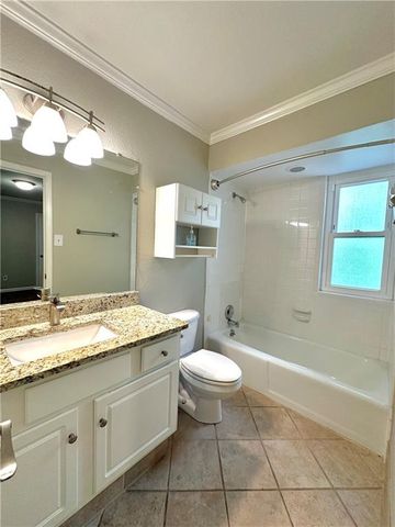 346 Carpenter Drive 4, Atlanta, GA 30328