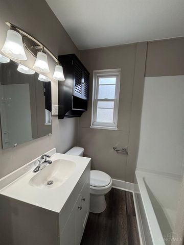 337 E Dorothy Lane, Kettering, OH 45419