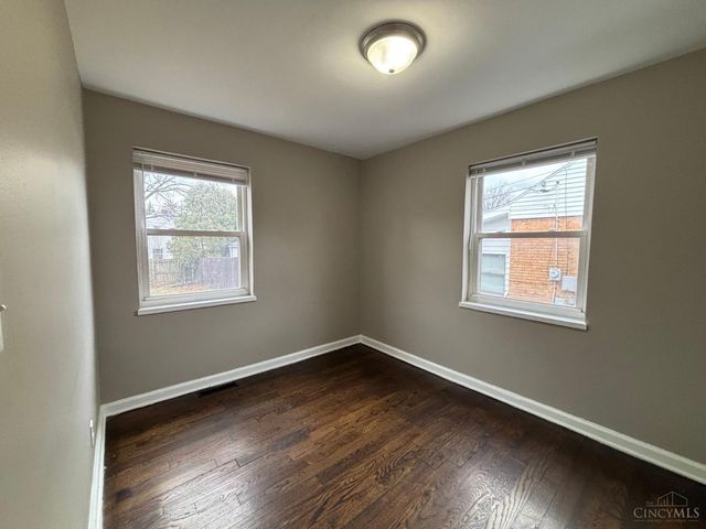 337 E Dorothy Lane, Kettering, OH 45419