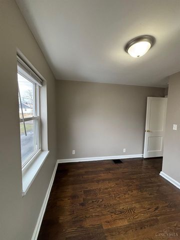 337 E Dorothy Lane, Kettering, OH 45419