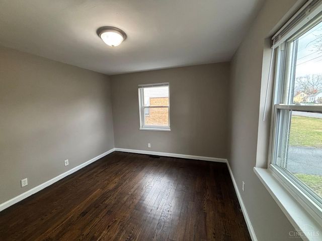 337 E Dorothy Lane, Kettering, OH 45419