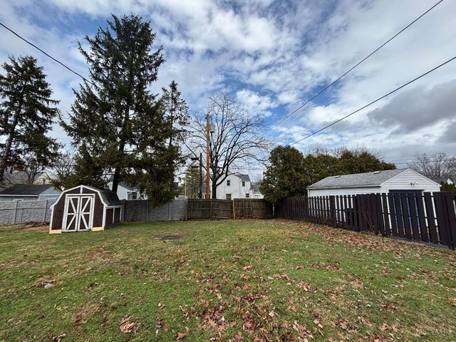 337 E Dorothy Lane, Kettering, OH 45419