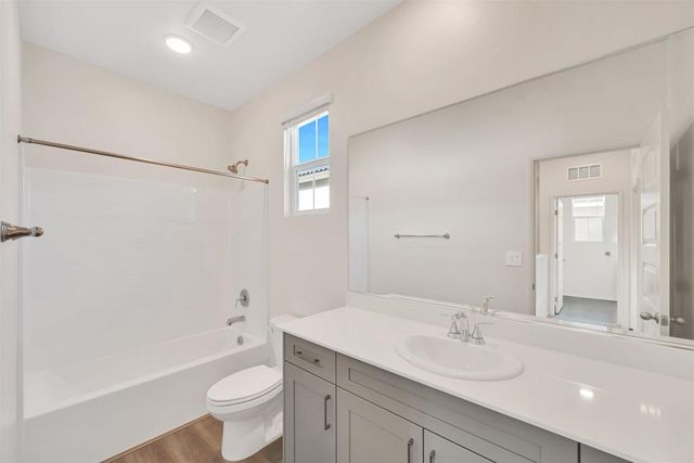 28311 Via Moscotel, Temecula, CA 92591