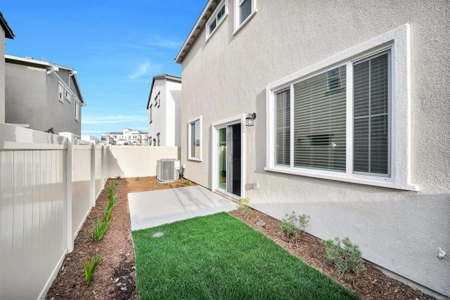 28311 Via Moscotel, Temecula, CA 92591