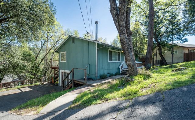 21407 Crystal Falls Dr, Sonora, CA 95370