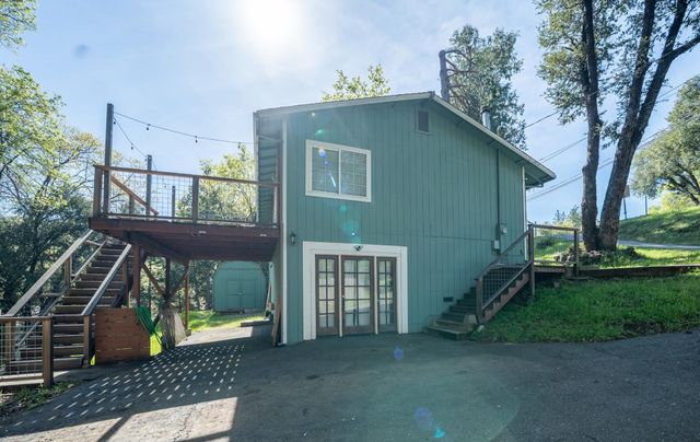 21407 Crystal Falls Dr, Sonora, CA 95370