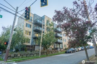 3202 SW Avalon Way #303, Seattle, WA 98126