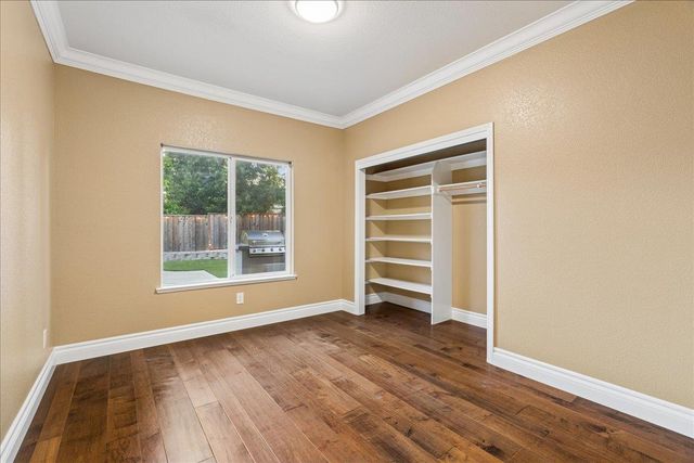 5351 Erickson Dr, Granite Bay, CA 95746