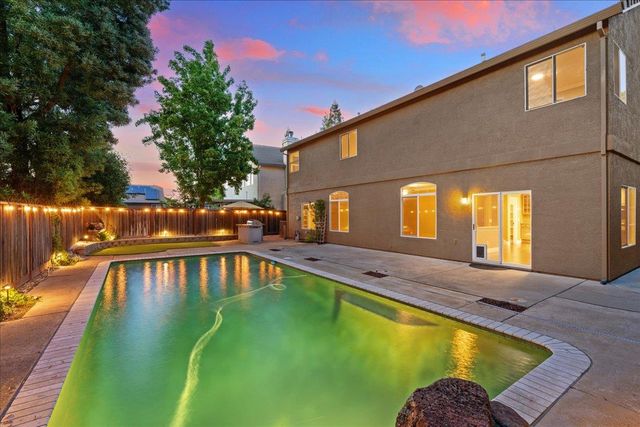 5351 Erickson Dr, Granite Bay, CA 95746