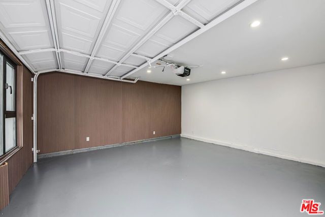 427 S Clark Drive, Beverly Hills, CA 90211