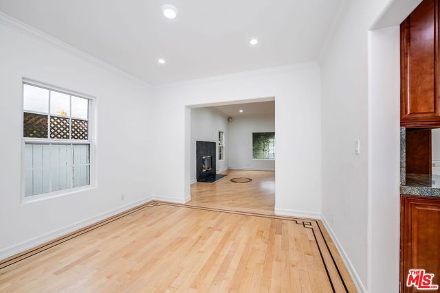 427 S Clark Drive, Beverly Hills, CA 90211