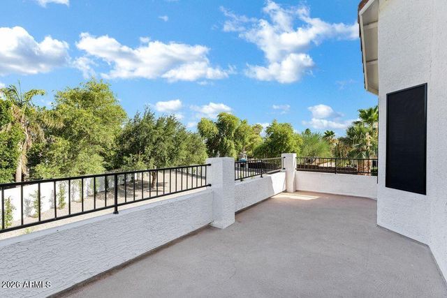 897 W PINON Avenue, Gilbert, AZ 85233