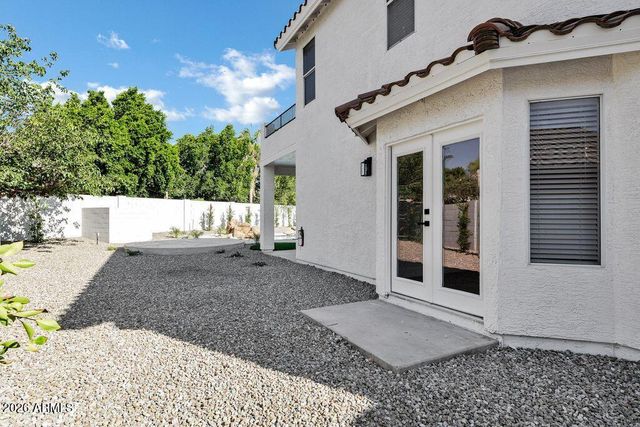 897 W PINON Avenue, Gilbert, AZ 85233
