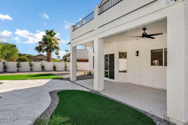 897 W PINON Avenue, Gilbert, AZ 85233