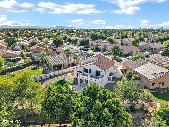 897 W PINON Avenue, Gilbert, AZ 85233
