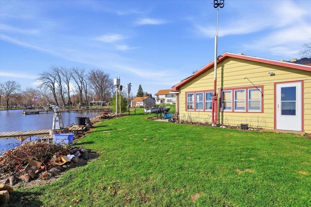 7284 US HIGHWAY 45, Oshkosh, WI 54902