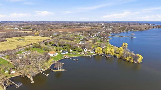 7284 US HIGHWAY 45, Oshkosh, WI 54902
