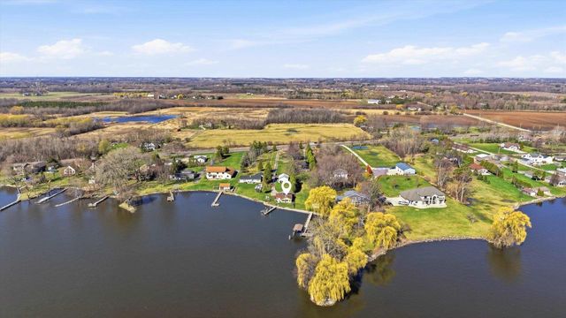 7284 US HIGHWAY 45, Oshkosh, WI 54902