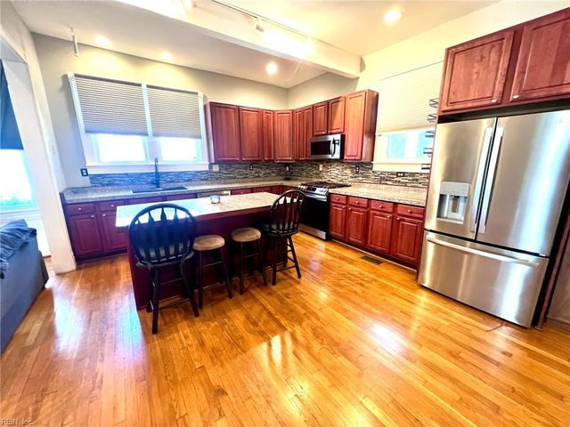 1522 Barron ST, Portsmouth, VA 23704