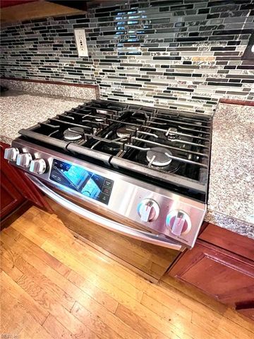 1522 Barron ST, Portsmouth, VA 23704