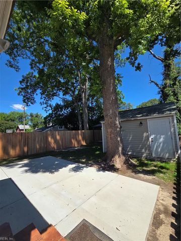 1522 Barron ST, Portsmouth, VA 23704
