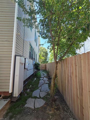 1522 Barron ST, Portsmouth, VA 23704