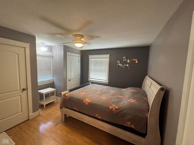 2216 Newton Street, Columbus, IN 47201