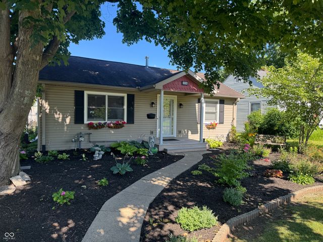 2216 Newton Street, Columbus, IN 47201