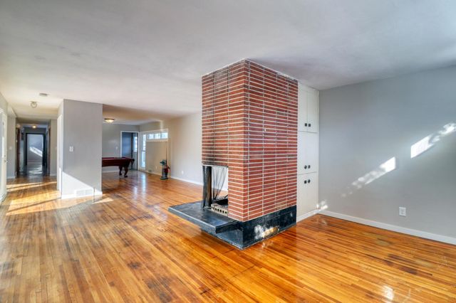 1707 6th Street S, Moorhead, MN 56560