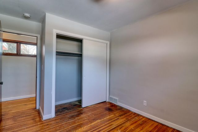 1707 6th Street S, Moorhead, MN 56560