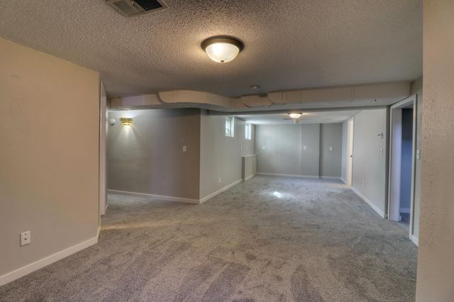 1707 6th Street S, Moorhead, MN 56560