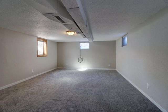 1707 6th Street S, Moorhead, MN 56560