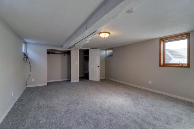 1707 6th Street S, Moorhead, MN 56560