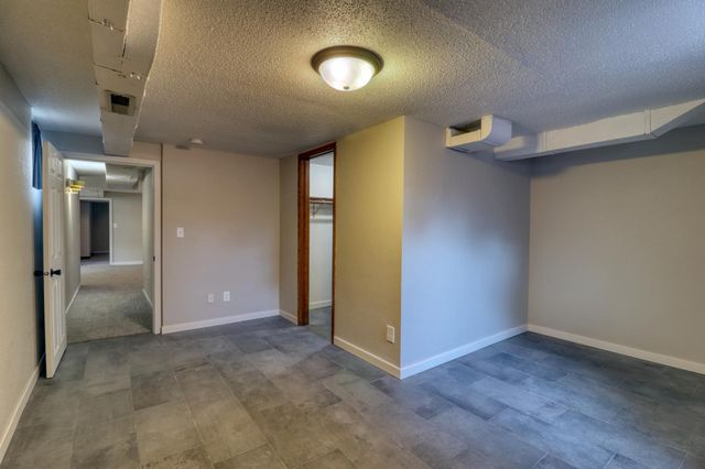 1707 6th Street S, Moorhead, MN 56560