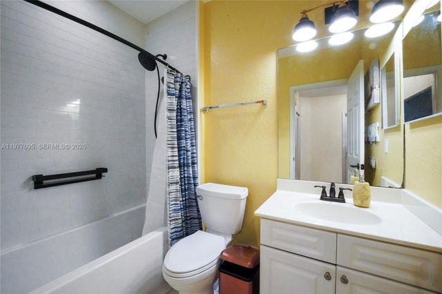 3335 Palomino Drive 3233, Davie, FL 33024