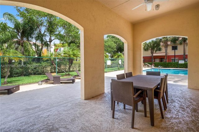 3335 Palomino Drive 3233, Davie, FL 33024