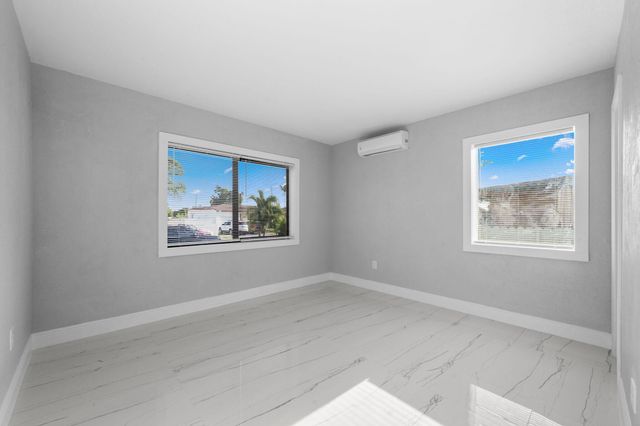 1300 NW 90th Street, Miami, FL 33147