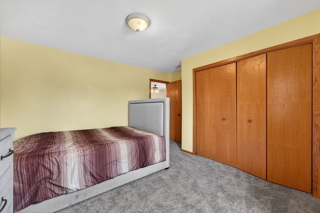 4653 LINDBLOOM Lane, Cherry Valley, IL 61016