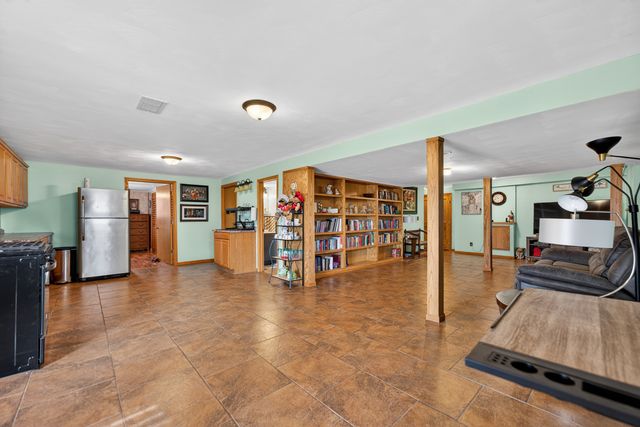 4653 LINDBLOOM Lane, Cherry Valley, IL 61016