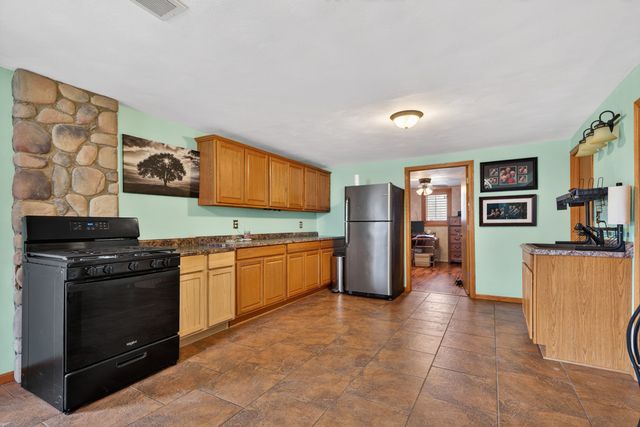 4653 LINDBLOOM Lane, Cherry Valley, IL 61016
