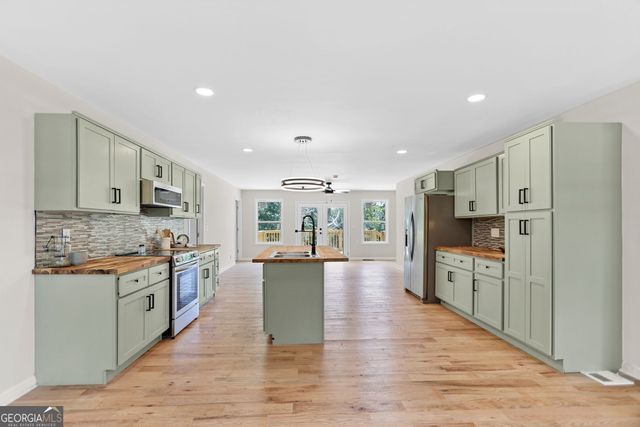 7060 Scenic Heights, Manchester, GA 31816