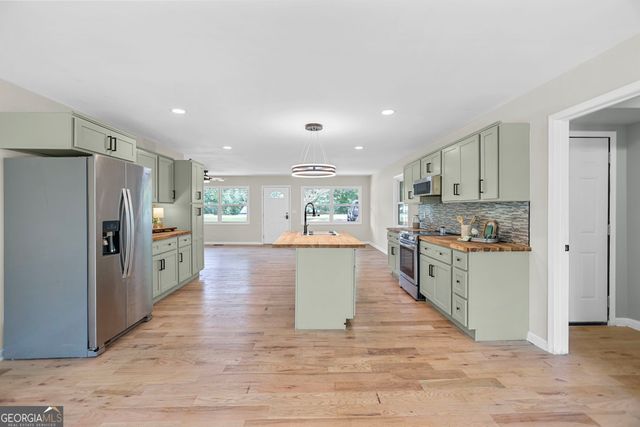 7060 Scenic Heights, Manchester, GA 31816
