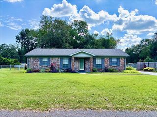 6631 Sandra Drive, Theodore, AL 36582