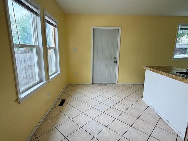 615 Madison Street, Saginaw, MI 48602