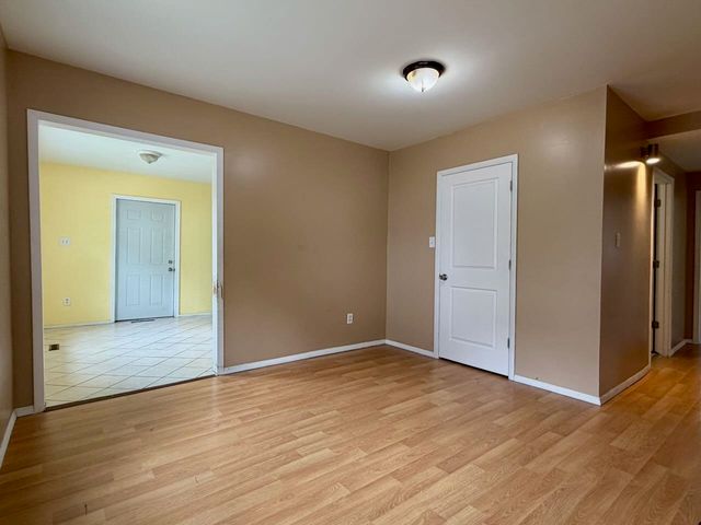 615 Madison Street, Saginaw, MI 48602