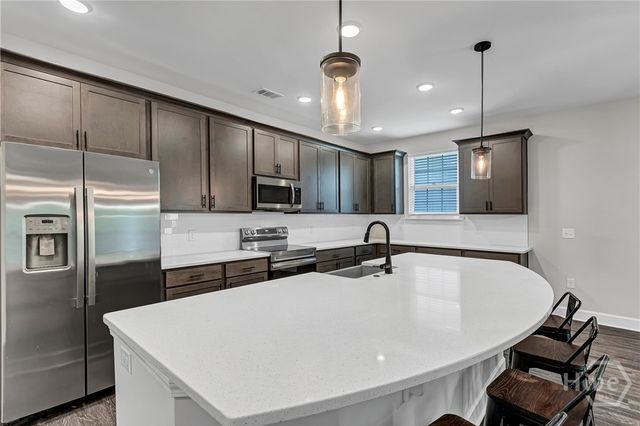 28 Muhly Loop, Richmond Hill, GA 31324