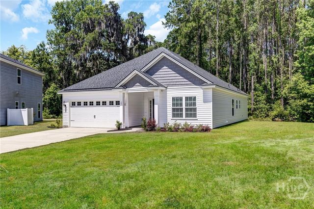28 Muhly Loop, Richmond Hill, GA 31324